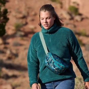 Eddie Bauer Quest Plush 1/4 Zip Jacket